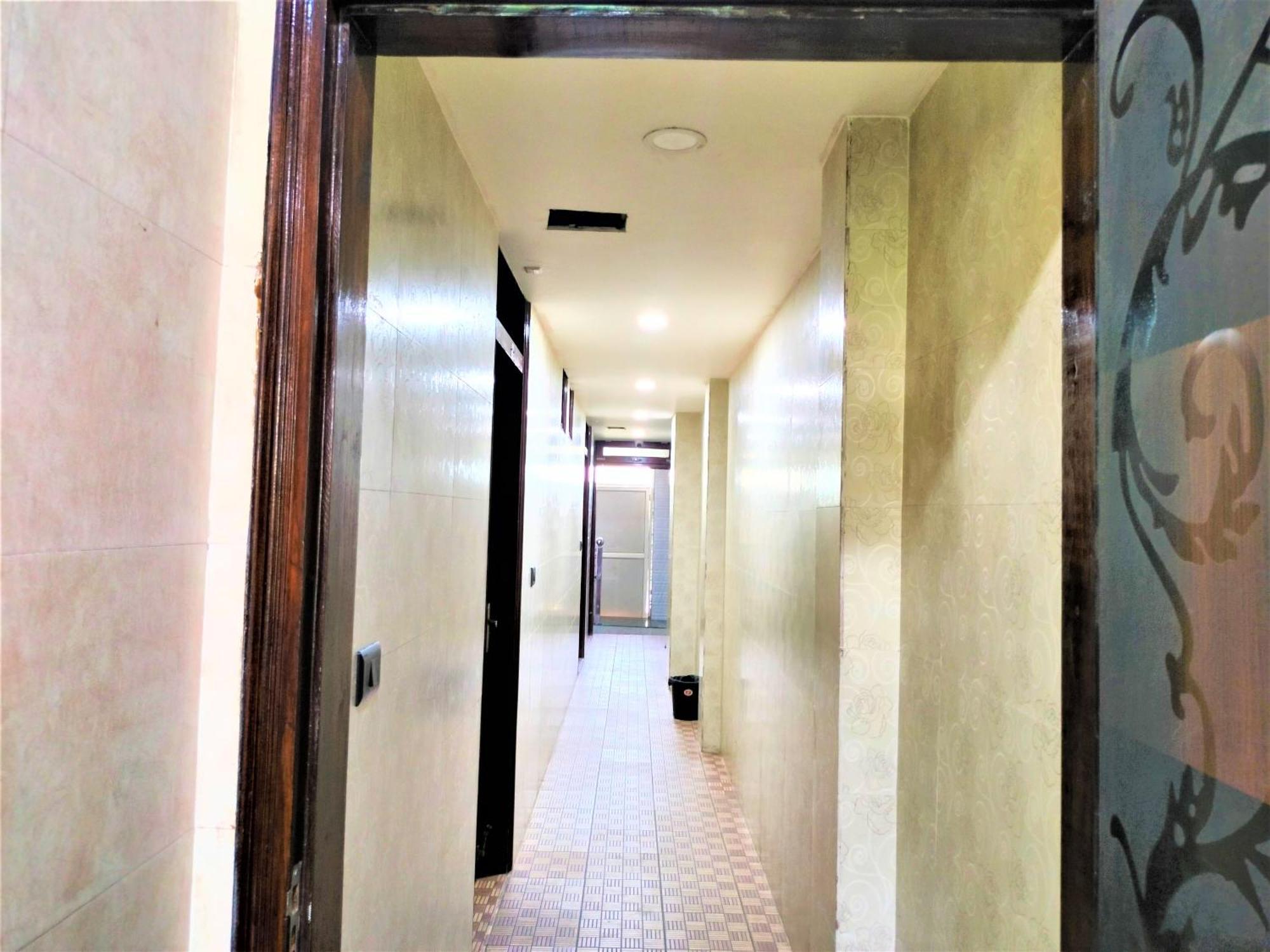 Shamim Residency ---near Nizamuddin Aulia Dargah * New Delhi